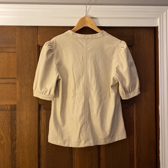 NWOT Steve Madden faux leather cream puff sleeve top medium - Picture 3 of 3